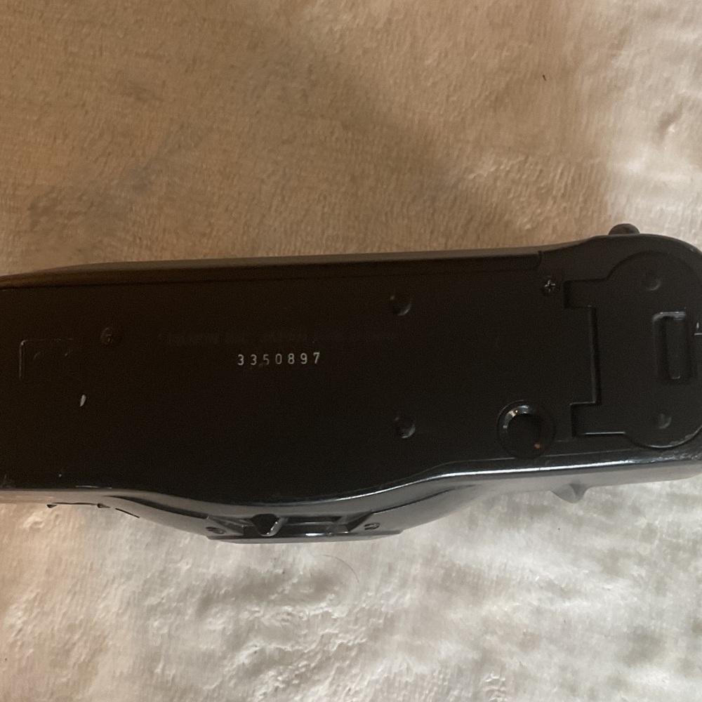 Canon Snappy QT Black and Gold Camera - Picture 6 of 6